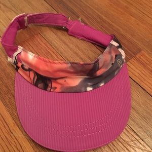 Lululemon visor